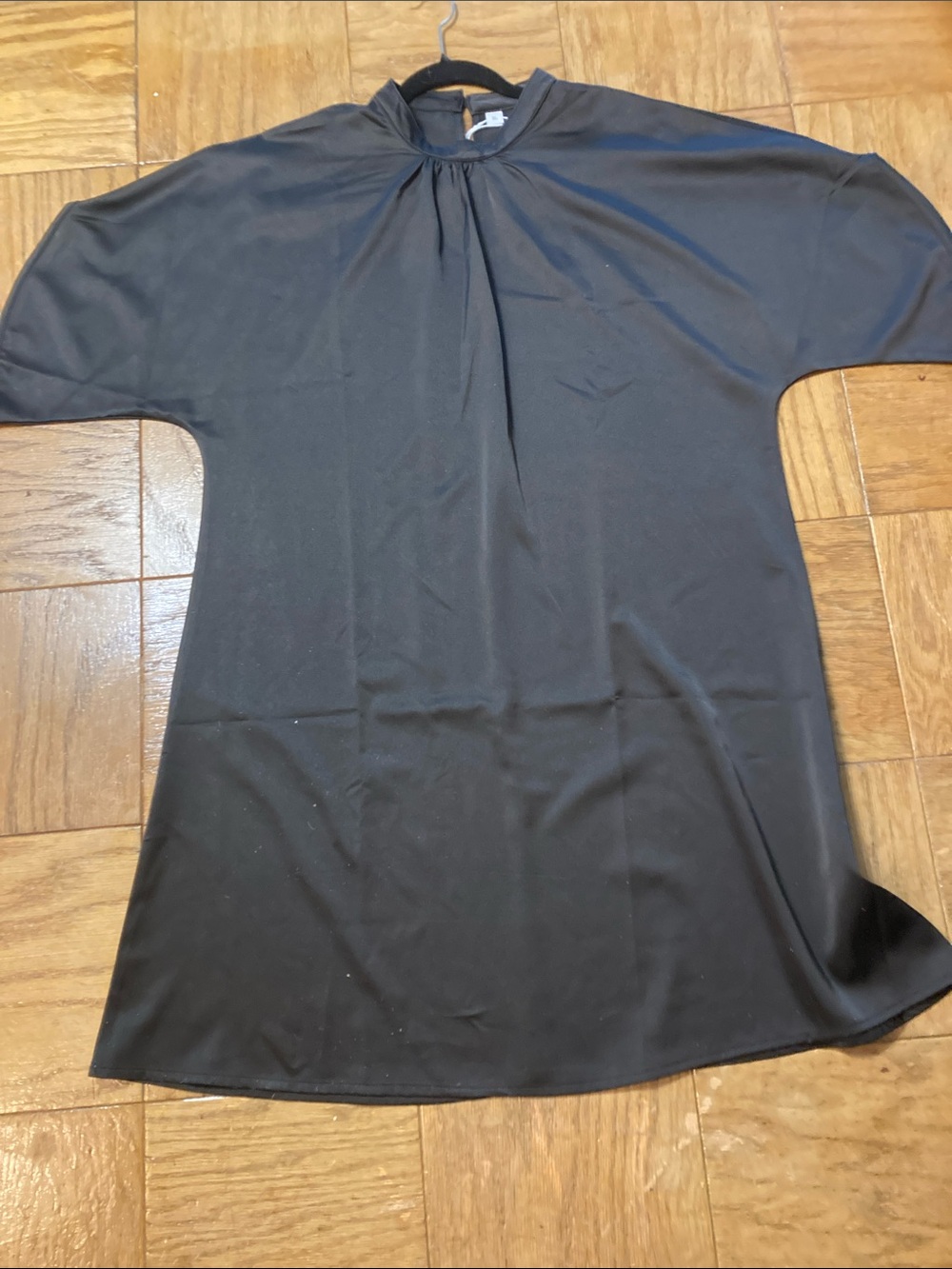 Black Short-Sleeve Tunic Top